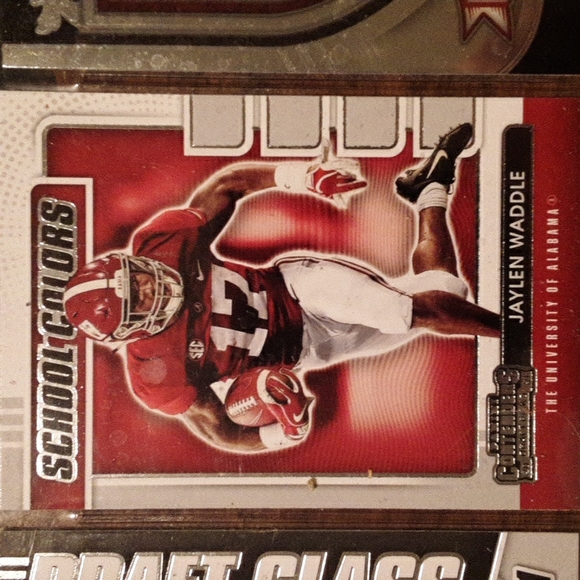 2021 Jaylen Waddle rookie cards - Picture 3 of 6